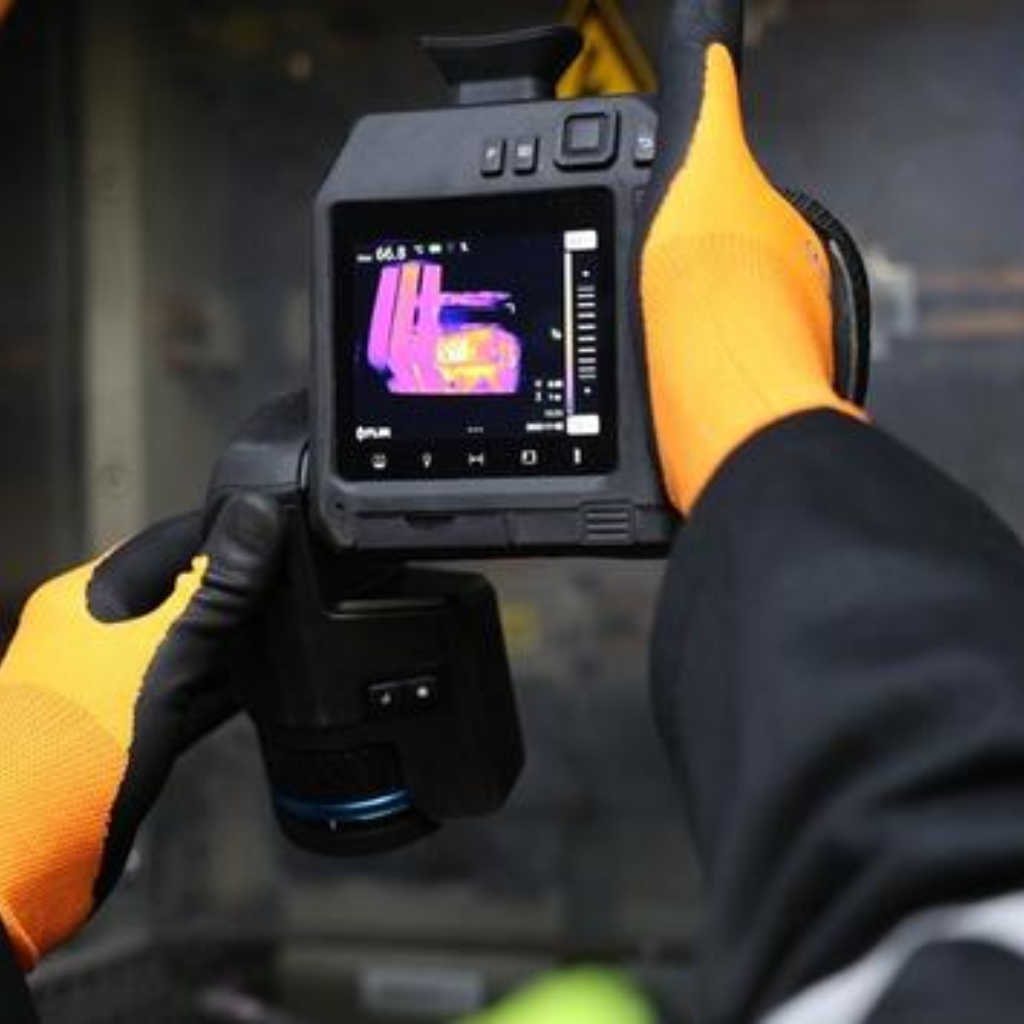 FLIR Thermal Imaging Infrared Camera